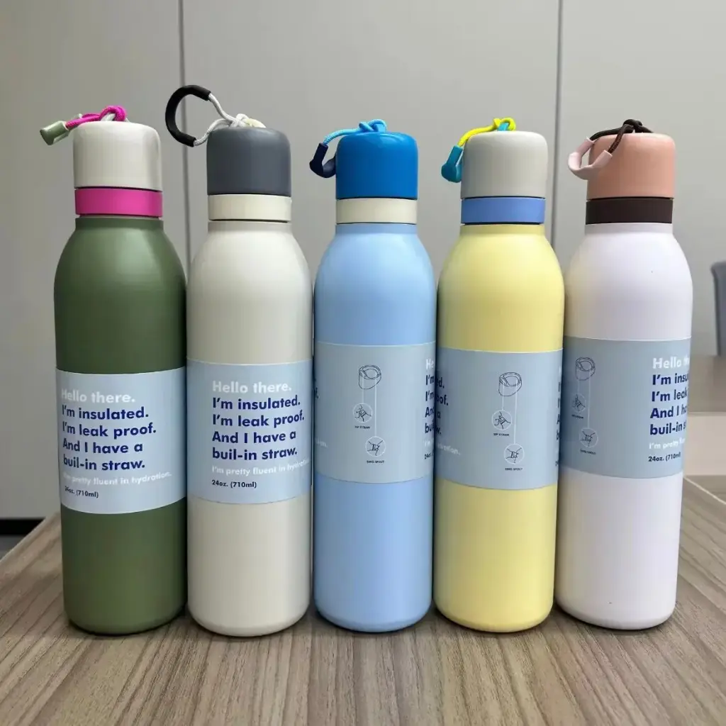 Double-wall Stainless Steel Vacuum Insulated Water Bottles with Built-in Straws and Carry loops