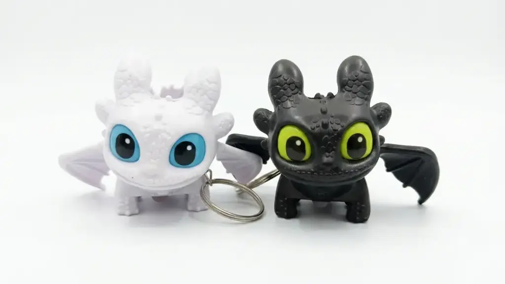 Dragon Keychain Toy with LED Light & Moving Wings, Night Fury Glowing Dragon Keychain | Mini Fantasy Figure Creature Charm for Car Dashboard, Bike Keys, Backpack Bag Accessory & Kids Gift (White)